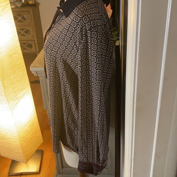 LOFT Long Sleeve Blouse - Picture 4 of 7